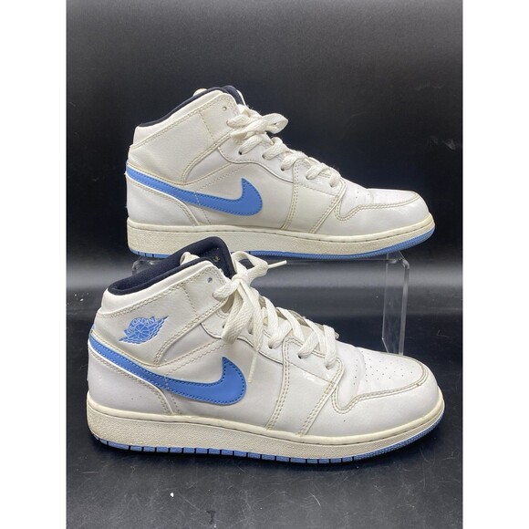 Nike Air Jordan 1 Retro Mid GS 'Legend Blue' UNC 554725-127 Youth Size 6.5Y - Picture 1 of 7